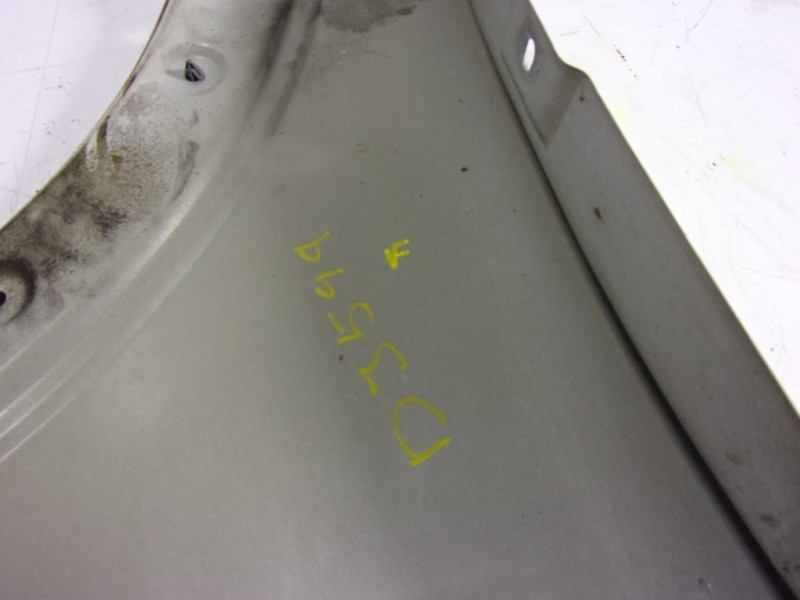 Recambio de aleta delantera izquierda para mini mini (r56) 1.6 16v cat referencia OEM IAM 41352754725  