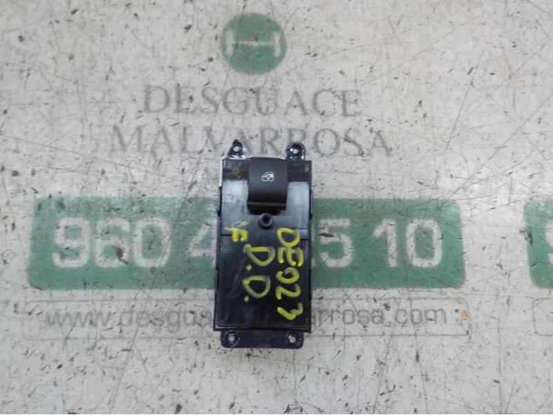 Recambio de mando elevalunas delantero derecho para chevrolet cruze 1.8 cat referencia OEM IAM   