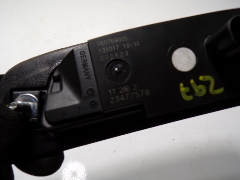 Recambio de maneta porton para opel crossland x 1.2 referencia OEM IAM 23477578 060769005 