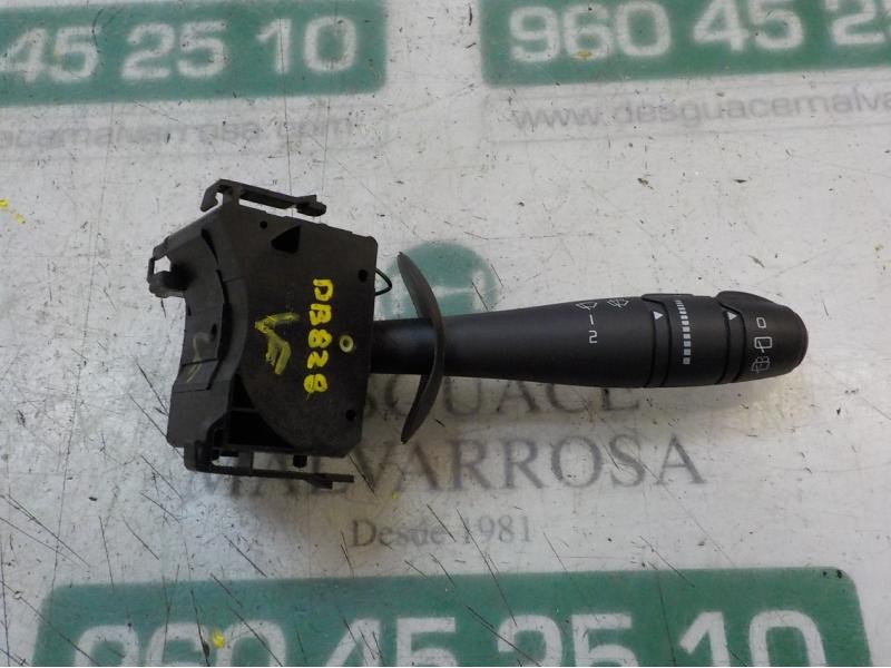 Recambio de mando limpia para renault twingo dynamique referencia OEM IAM   