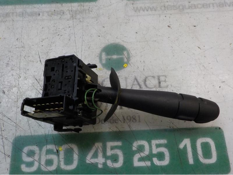 Recambio de mando limpia para renault twingo dynamique referencia OEM IAM   