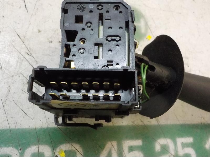 Recambio de mando limpia para renault twingo dynamique referencia OEM IAM   