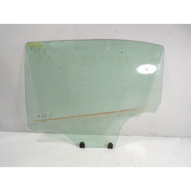 Recambio de cristal puerta trasero izquierdo para citroën c3 1.2 12v vti referencia OEM IAM 9813022880  