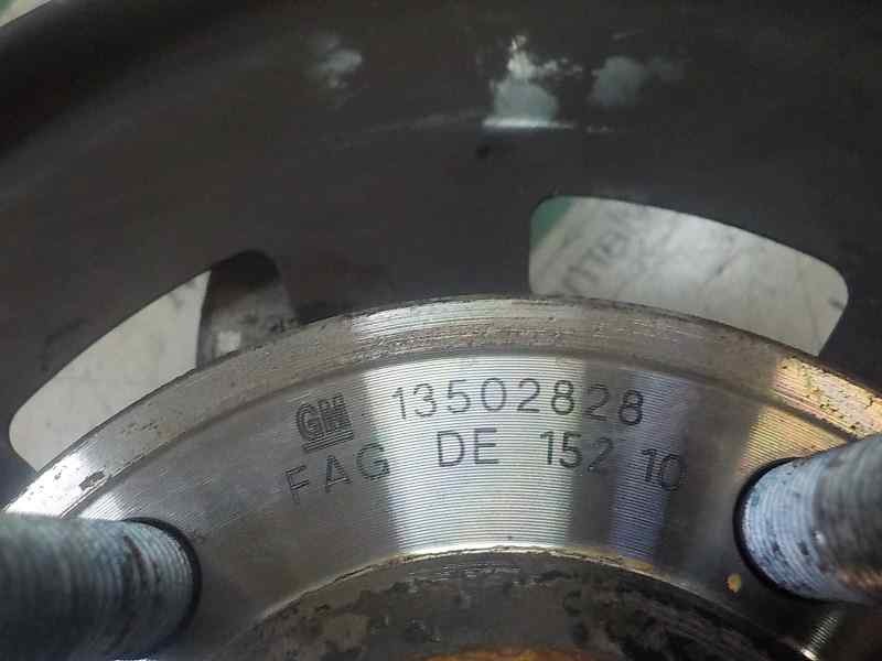 Recambio de mangueta delantera izquierda para chevrolet cruze 1.8 cat referencia OEM IAM   