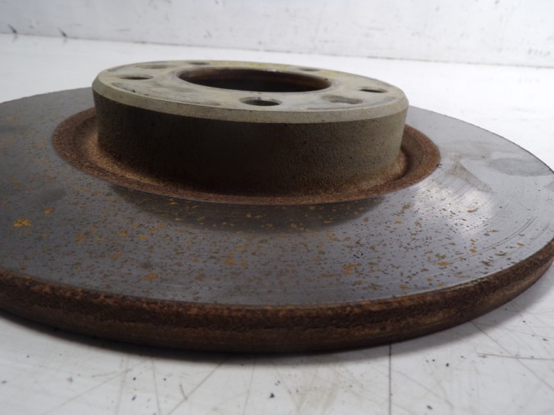 Recambio de disco freno trasero para peugeot partner tepee b9 1.6 16v hdi referencia OEM IAM 1609582880  