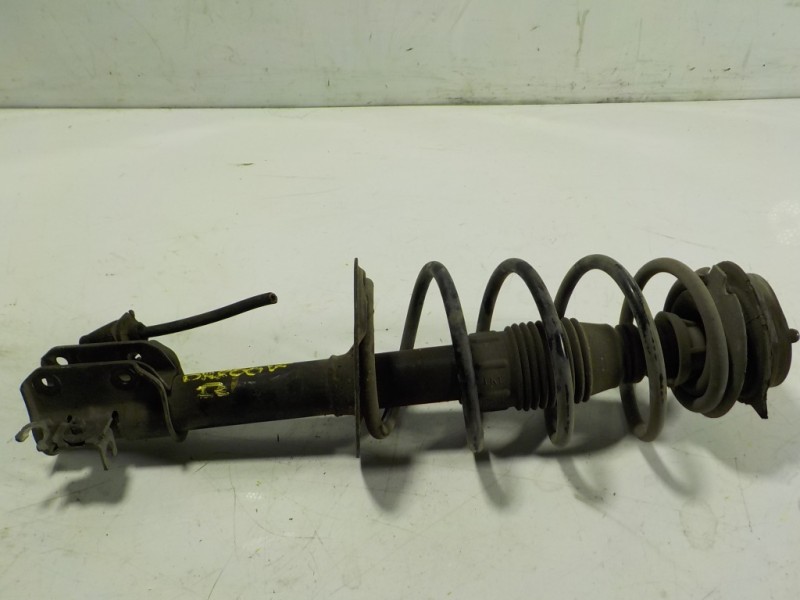 Recambio de amortiguador delantero izquierdo para fiat punto berlina (188) 1.3 jtd cat referencia OEM IAM   