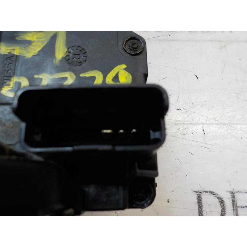 Recambio de cerradura puerta delantera izquierda para nissan nv 200 (m20) 1.5 dci cat referencia OEM IAM 80501JX50A  