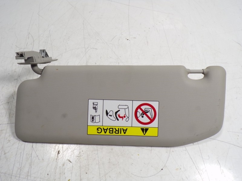 Recambio de parasol derecho para citroën c3 1.2 12v vti referencia OEM IAM 98100807BJ  