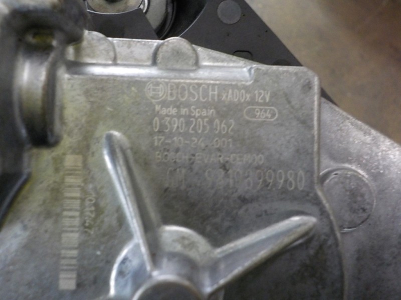 Recambio de motor limpia trasero para opel crossland x 1.2 referencia OEM IAM 3646480 9819899980 