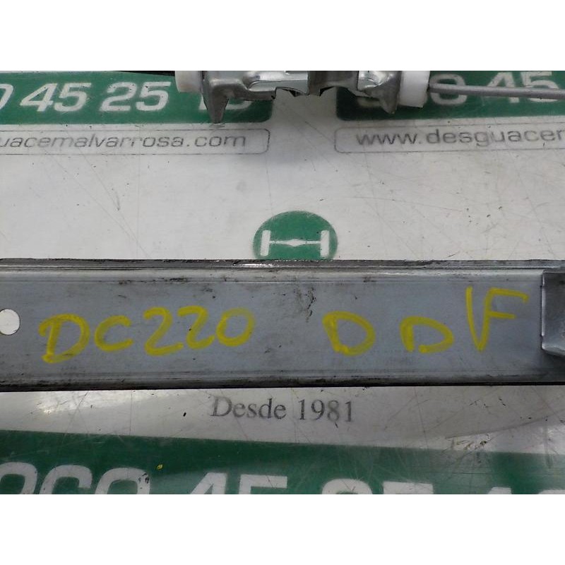 Recambio de elevalunas delantero derecho para nissan nv 200 (m20) 1.5 dci cat referencia OEM IAM 80720JX00B 80730JX30A 