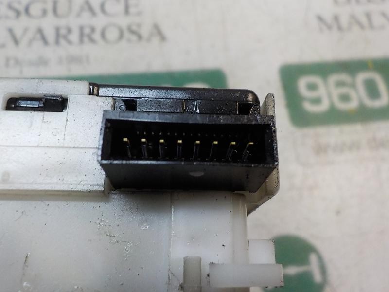 Recambio de mando luces para nissan nv 200 (m20) 1.5 dci cat referencia OEM IAM 25540EM06E  