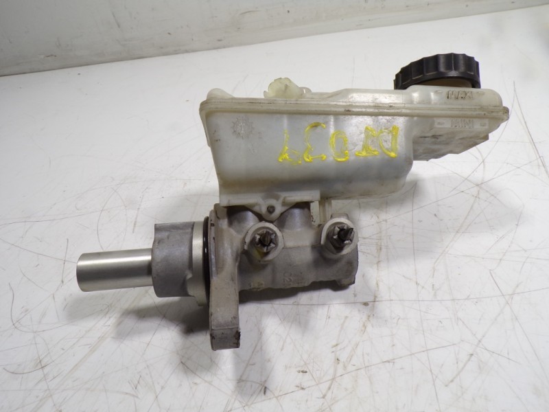 Recambio de bomba freno para renault kangoo z.e. referencia OEM IAM 7701209764 0204051558 