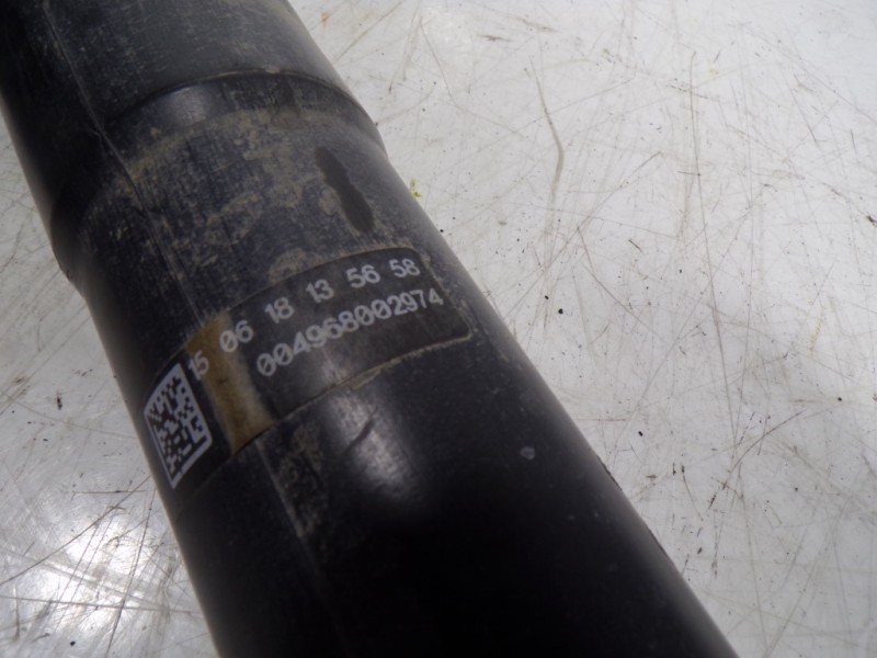 Recambio de amortiguador trasero izquierdo para volkswagen polo 1.0 tsi referencia OEM IAM 2Q0513049AN 2Q0512013BE 