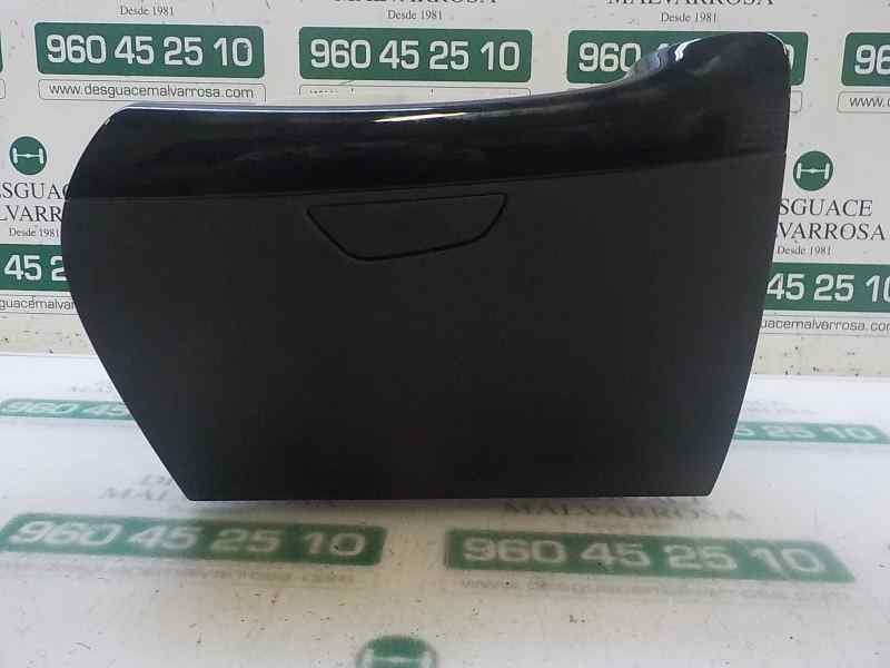 Recambio de guantera para renault captur 1.2 tce energy referencia OEM IAM 685004846R 685003033R 