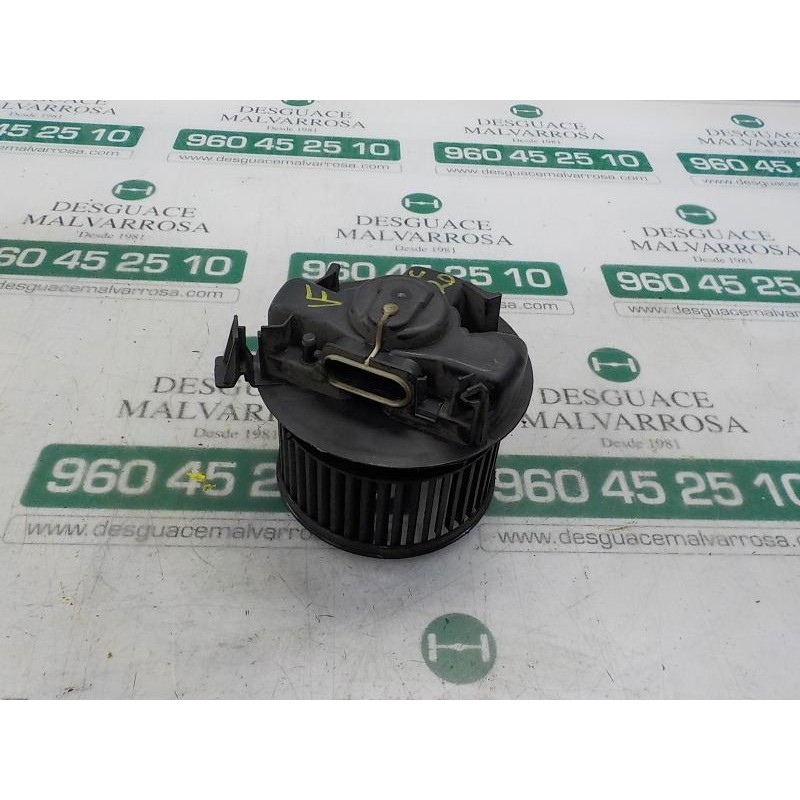 Recambio de motor calefaccion para nissan nv 200 (m20) 1.5 dci cat referencia OEM IAM 27226AX105  