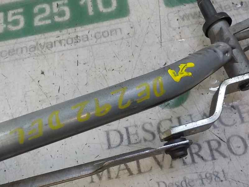 Recambio de articulacion limpia delantero para peugeot 208 1.4 hdi fap referencia OEM IAM 9673222580  