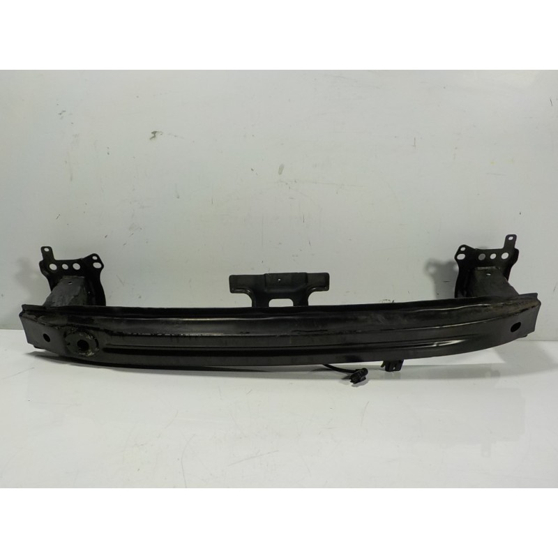 Recambio de refuerzo paragolpes delantero para volkswagen cc (358) 2.0 tdi referencia OEM IAM 3C8807109C  