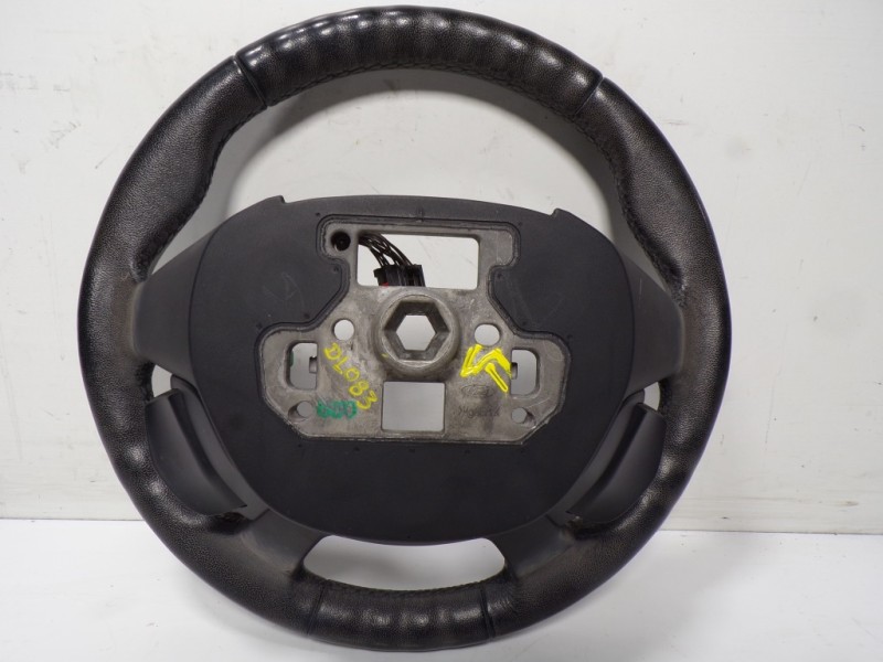 Recambio de volante para ford focus lim. (cb8) 1.6 tdci cat referencia OEM IAM 1779558 AM513600DE 