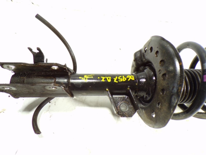 Recambio de amortiguador delantero izquierdo para nissan qashqai (j10) tekna premium referencia OEM IAM  54303BR24A 