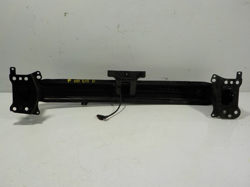 Recambio de refuerzo paragolpes delantero para volkswagen cc (358) 2.0 tdi referencia OEM IAM 3C8807109C  