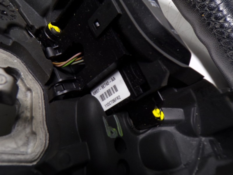 Recambio de volante para ford focus lim. (cb8) 1.6 tdci cat referencia OEM IAM 1779558 AM513600DE 