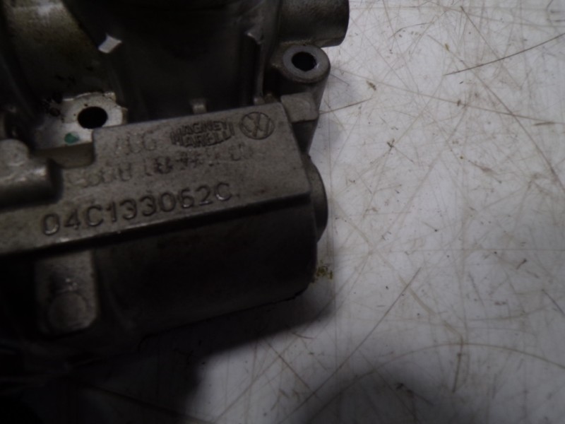 Recambio de caja mariposa para volkswagen polo 1.0 tsi referencia OEM IAM 04C133062C 04C133062C 