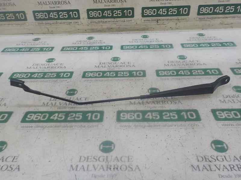 Recambio de brazo limpia delantero derecho para peugeot 208 1.4 hdi fap referencia OEM IAM 1608393380  