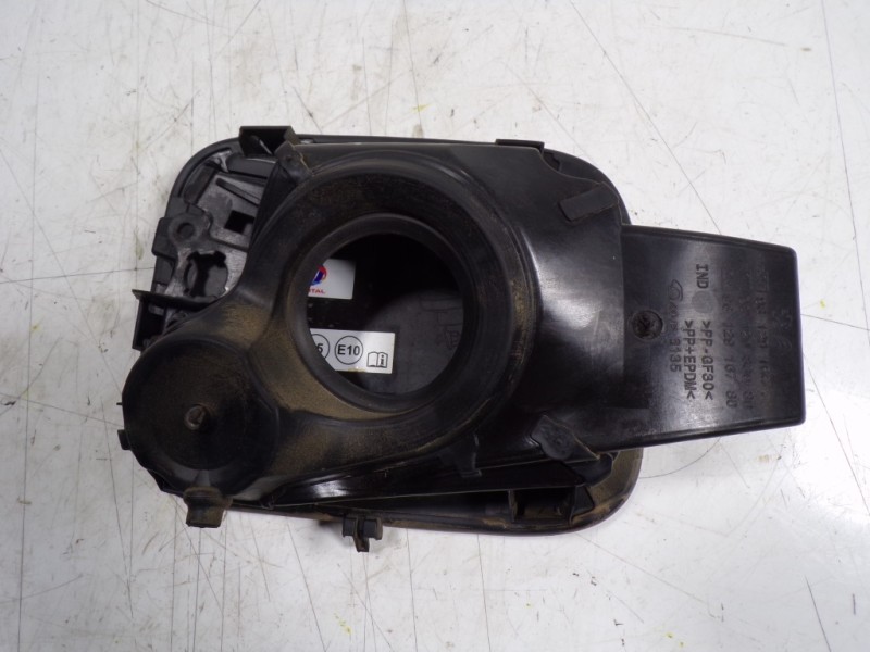 Recambio de tapa combustible para citroën c3 1.2 12v vti referencia OEM IAM 9812083180 9812916680 