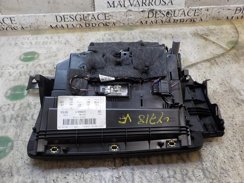 Recambio de guantera para audi a1 sportback (8xf) attraction referencia OEM IAM 8X18571044PK  