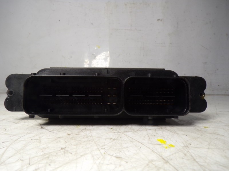 Recambio de centralita motor uce para volkswagen polo 1.0 tsi referencia OEM IAM 04C906026BD2G0 04C907309AT 0261S17501