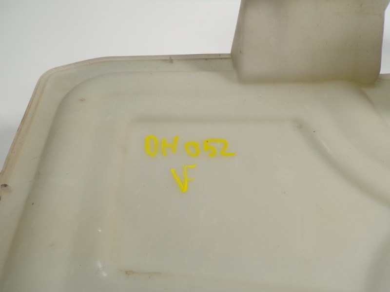 Recambio de deposito limpia para seat leon (1p1) 1.6 referencia OEM IAM   