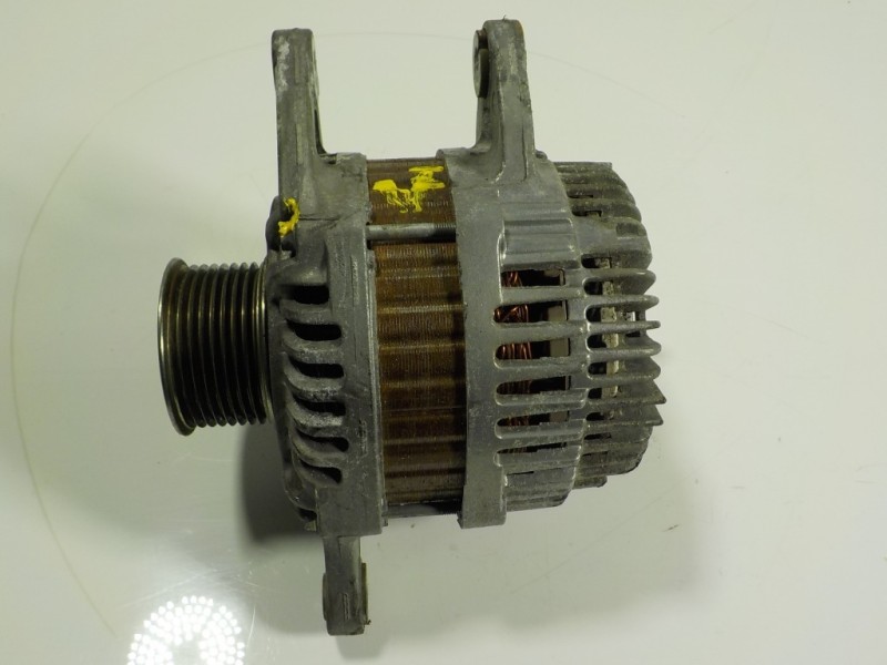 Recambio de alternador para mazda 3 lim. (bl) sportive referencia OEM IAM  A2TJ0681A 