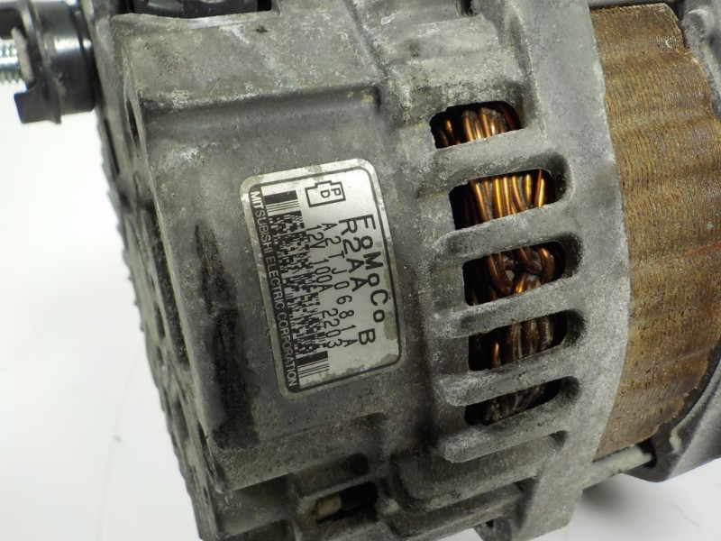 Recambio de alternador para mazda 3 lim. (bl) sportive referencia OEM IAM  A2TJ0681A 