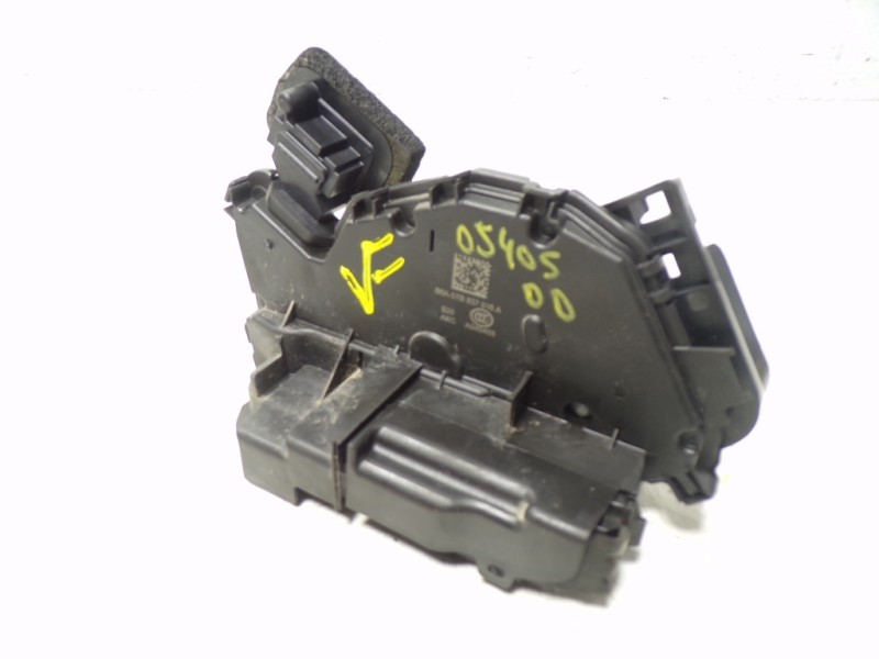 Recambio de cerradura puerta delantera derecha para volkswagen polo 1.0 tsi referencia OEM IAM 5TB837016C 5TB837016A A046465