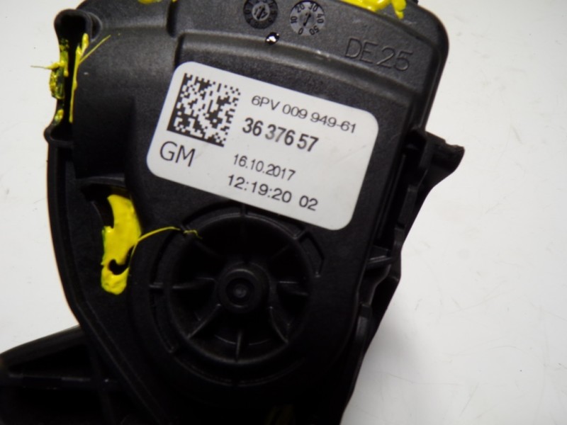 Recambio de potenciometro pedal para opel crossland x 1.2 referencia OEM IAM 3637657 3637657 6PV00994961