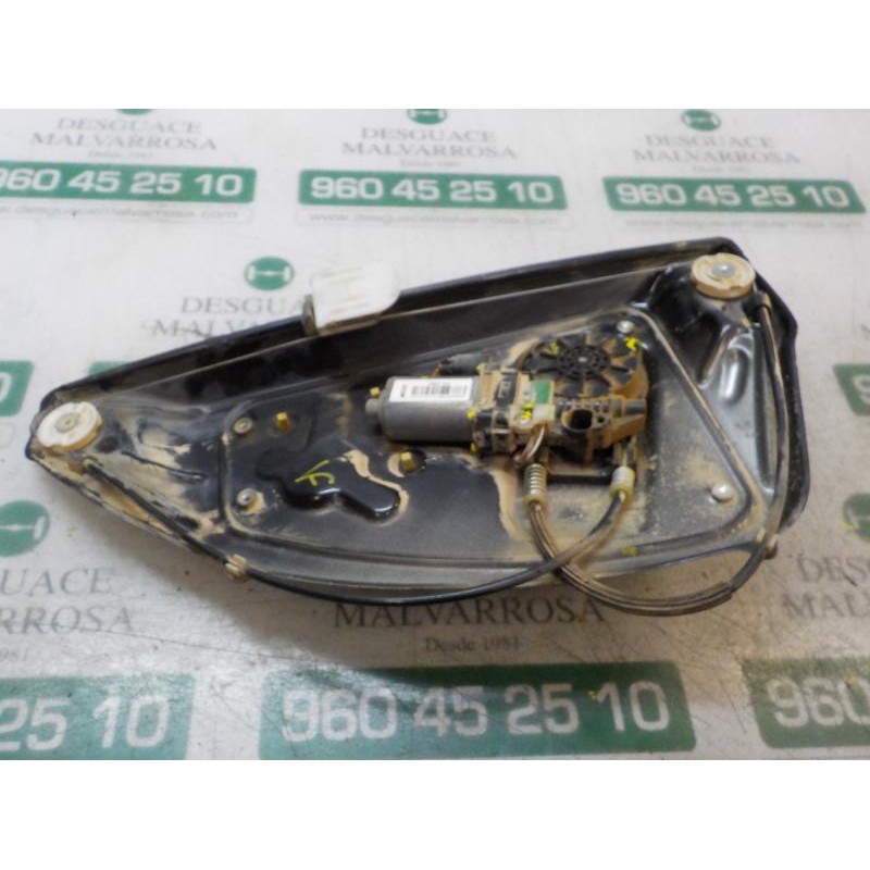 Recambio de elevalunas trasero izquierdo para land rover freelander (lr2) 2.2 td4 cat referencia OEM IAM LR019661  