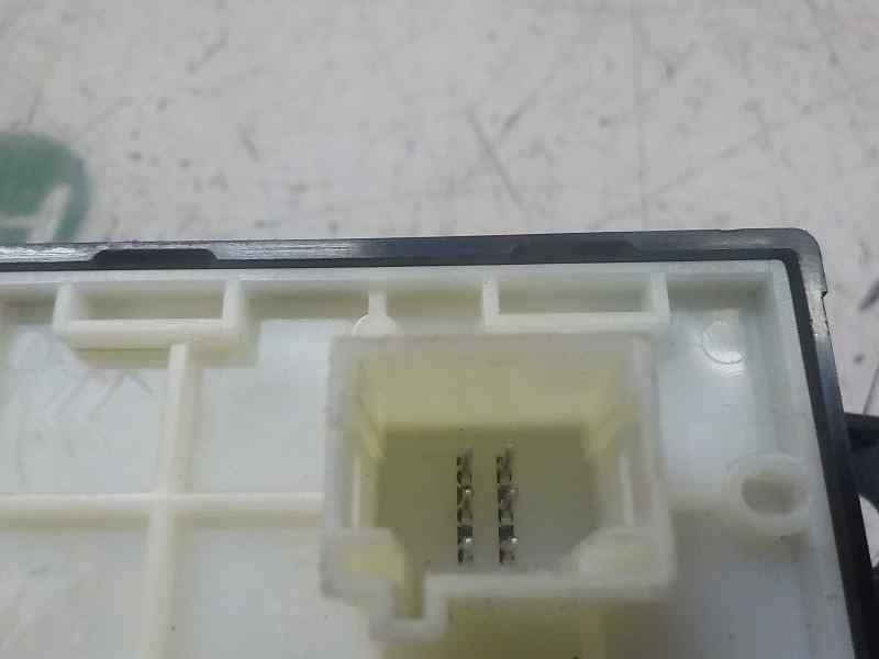 Recambio de mando multifuncion para peugeot 208 1.4 hdi fap referencia OEM IAM 96758773XU 96758773XU 