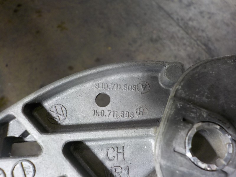 Recambio de palanca freno de mano para volkswagen eos (1f7) 2.0 tdi referencia OEM IAM 1K0711461EVFX 1K0711303H 