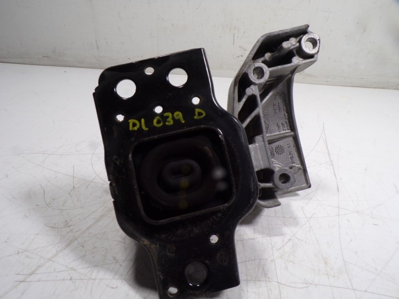 Recambio de soporte motor derecho para renault kangoo z.e. referencia OEM IAM 8200014931 042452J 