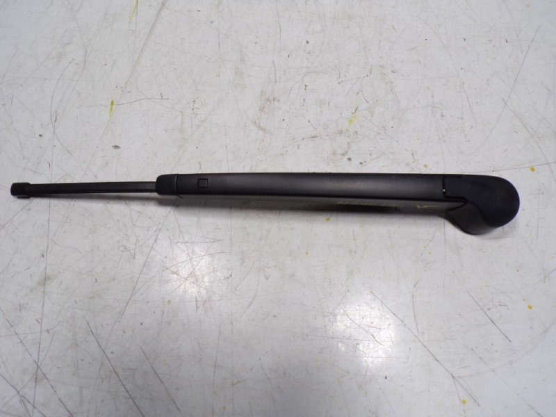 Recambio de brazo limpia trasero para seat leon (5f1) reference referencia OEM IAM 5K6955707B  