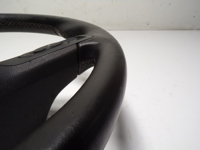 Recambio de volante para opel crossland x 1.2 referencia OEM IAM 39172771 34216390C 34206802E