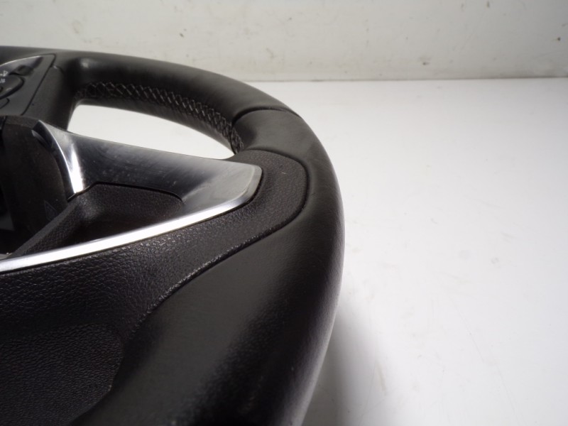 Recambio de volante para opel crossland x 1.2 referencia OEM IAM 39172771 34216390C 34206802E