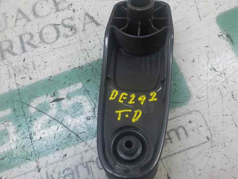 Recambio de maneta elevalunas trasera derecha para peugeot 208 1.4 hdi fap referencia OEM IAM 9240H7  