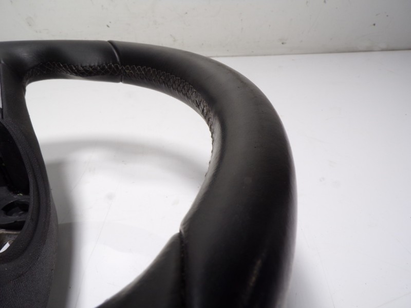 Recambio de volante para opel crossland x 1.2 referencia OEM IAM 39172771 34216390C 34206802E