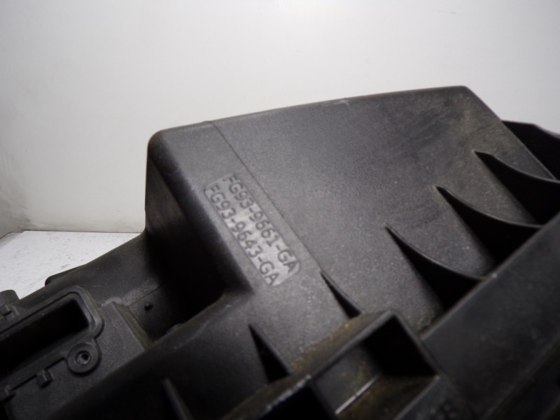 Recambio de filtro aire para ford mondeo lim. 1.5 tdci cat referencia OEM IAM 2159822 FG939661GA 