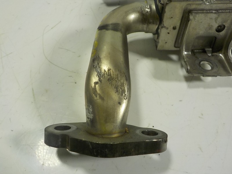 Recambio de enfriador egr para lexus rx 450h referencia OEM IAM 2568031040 2568031040 13064270001