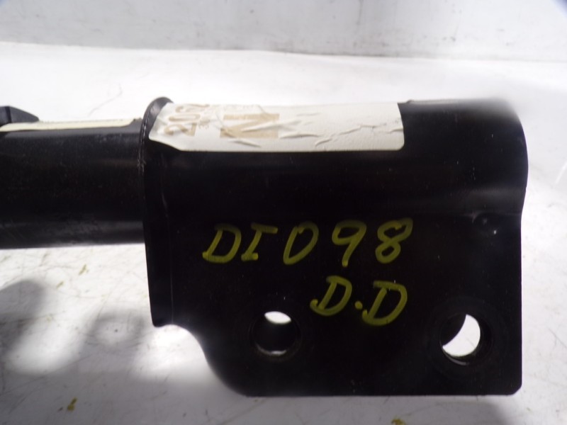 Recambio de amortiguador delantero derecho para toyota proace city 1.5 dci referencia OEM IAM  9833306180 