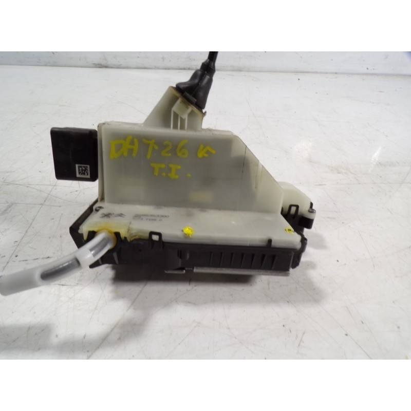 Recambio de cerradura puerta trasera izquierda para ds ds 4 crossback 1.6 thp referencia OEM IAM 9137X0 9685353380 