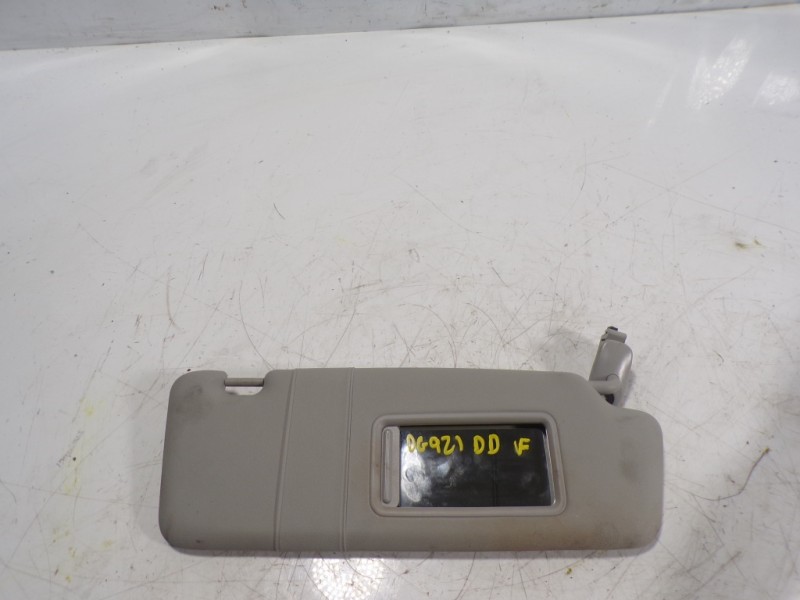 Recambio de parasol derecho para audi a3 (8p) 1.9 tdi referencia OEM IAM 8P0857552A9V4  