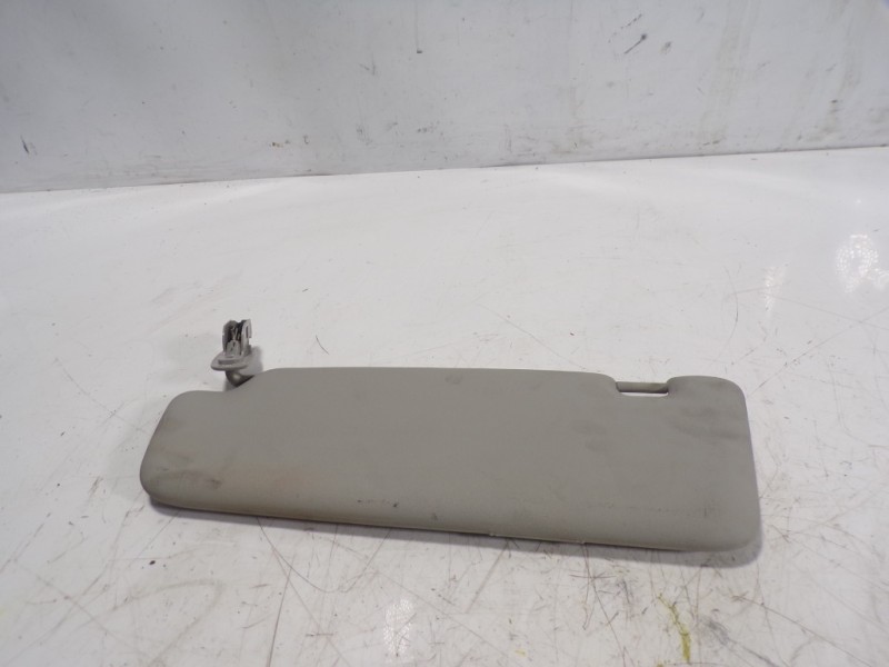 Recambio de parasol derecho para audi a3 (8p) 1.9 tdi referencia OEM IAM 8P0857552A9V4  